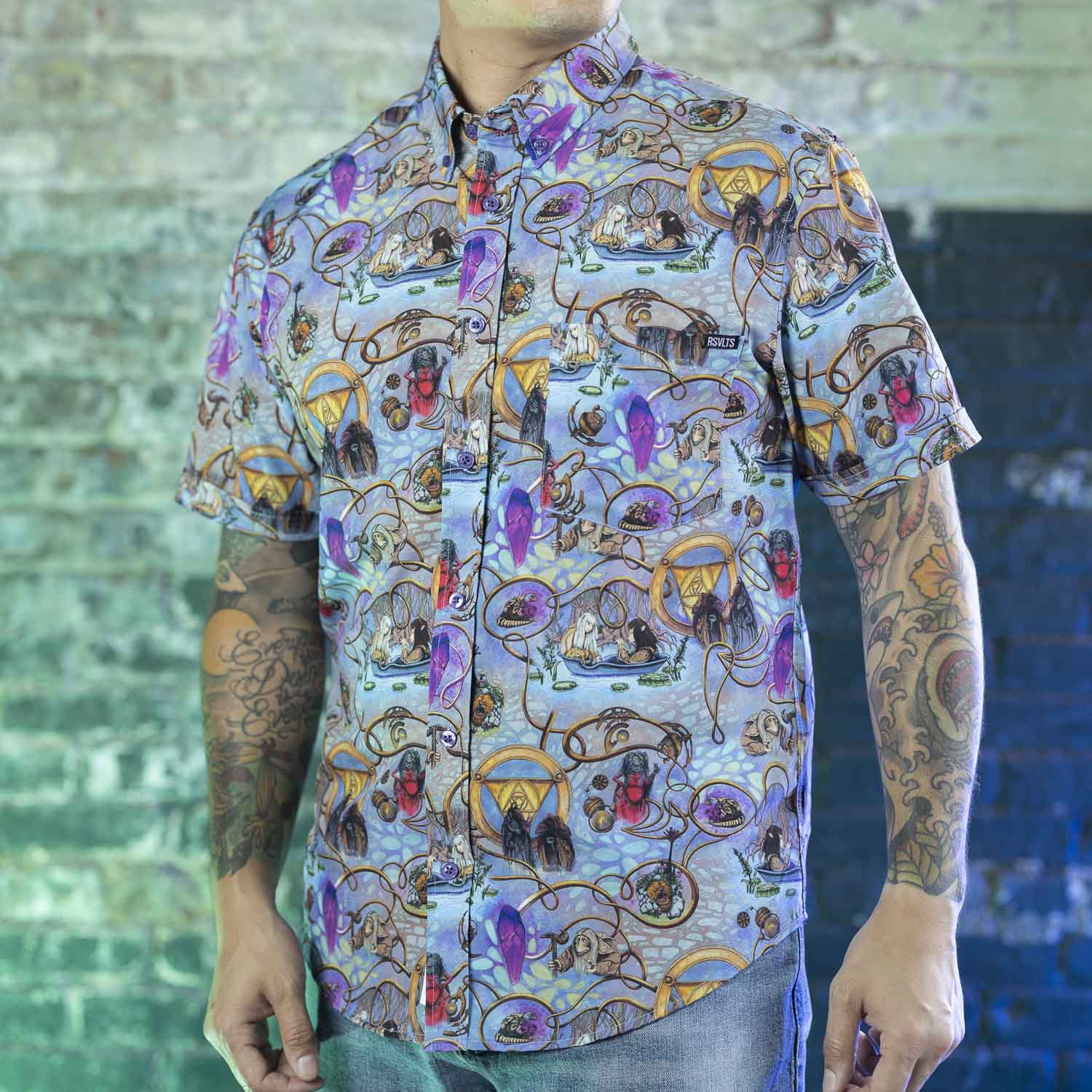 The Dark Crystal "Age of Wonder" – KUNUFLEX Short Sleeve Shirt - Image 7