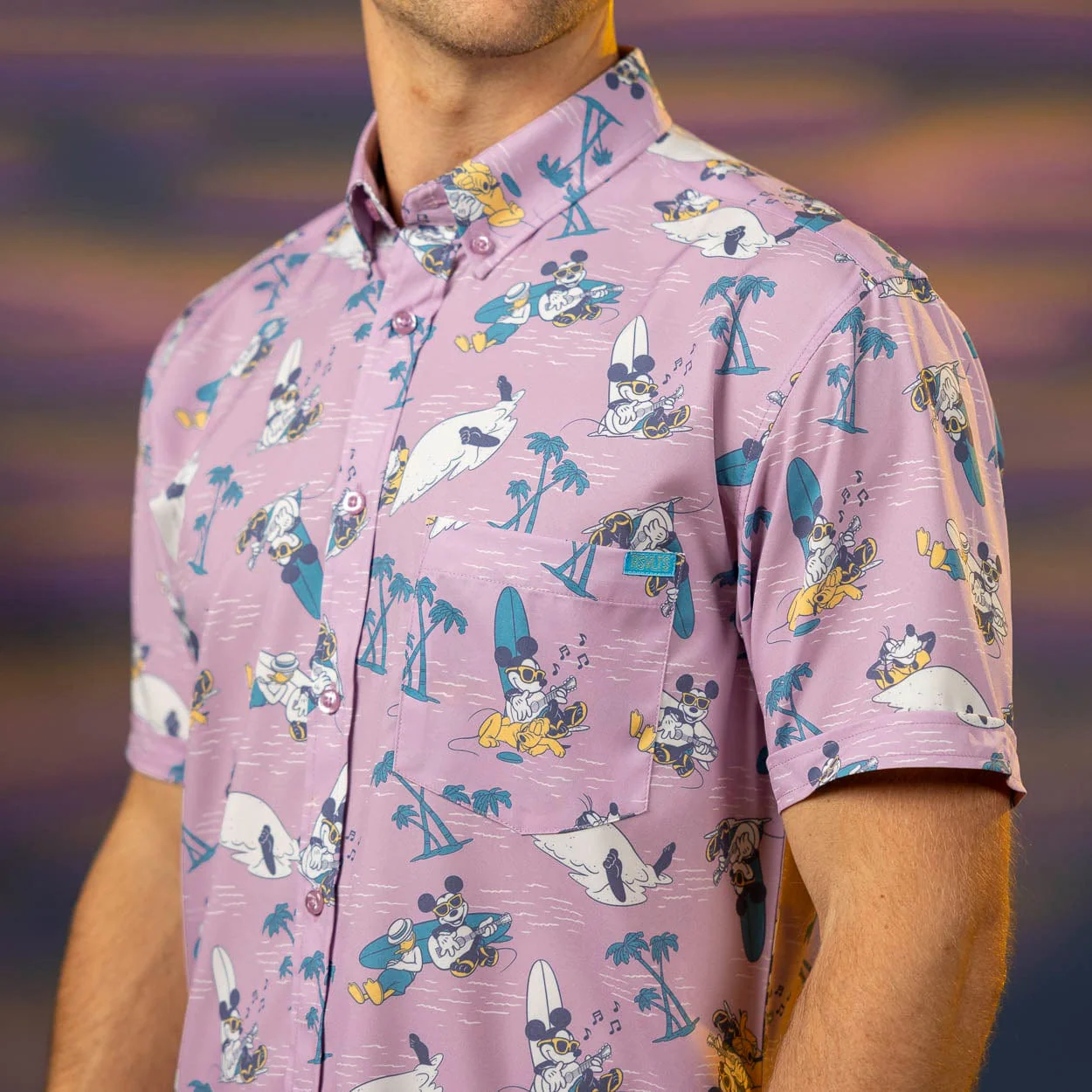 Disney "Shore Looks Relaxin'" – KUNUFLEX Short Sleeve Shirt - Image 2