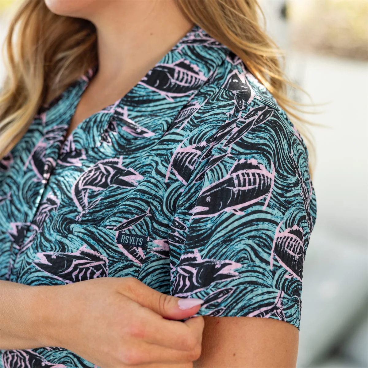 Fishies – Women's Stretch Seersucker Short Sleeve Shirt - Image 5
