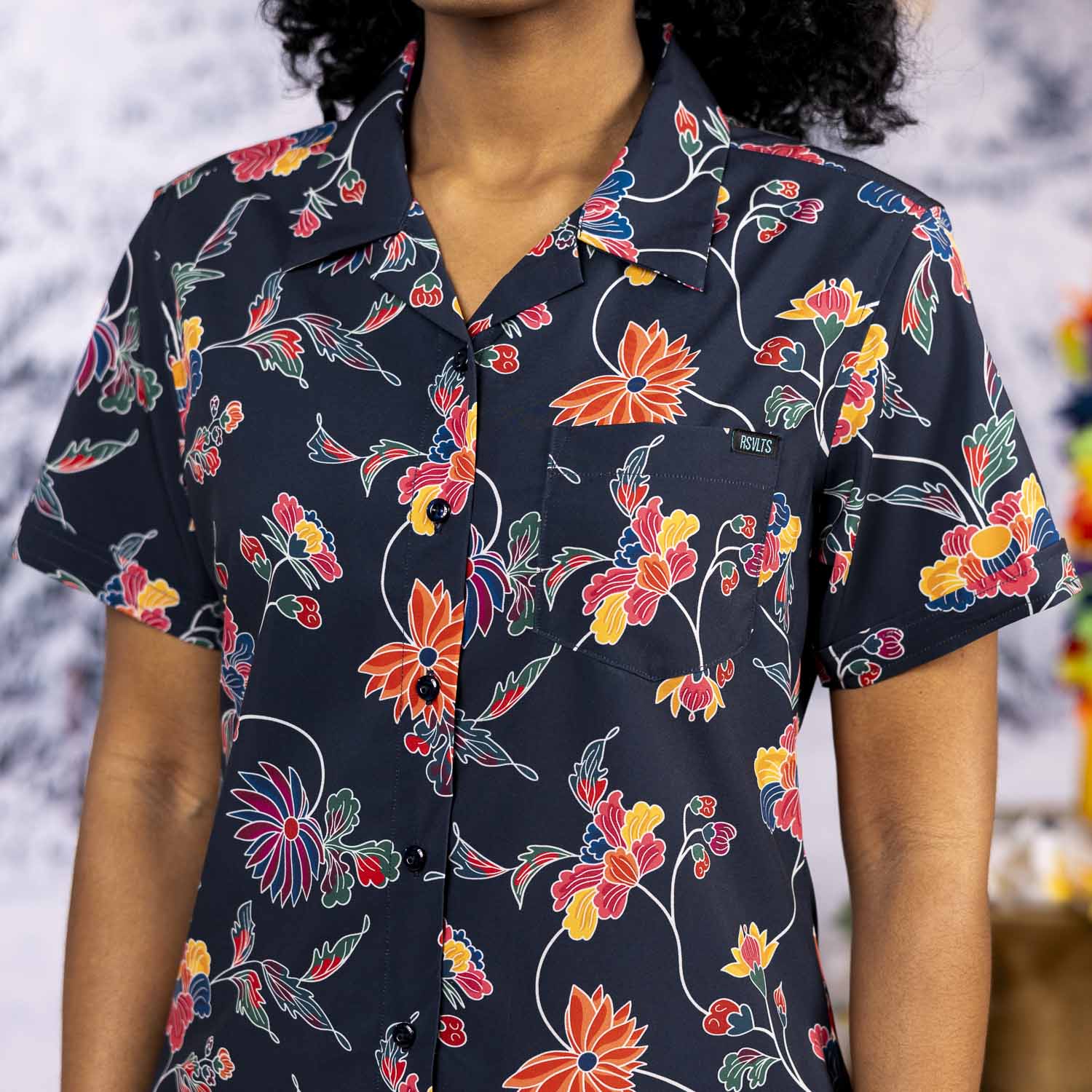 Retro Vines – Women's KUNUFLEX Short Sleeve Shirt - Image 3