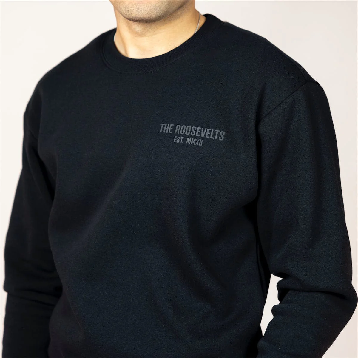 Roosevelts Stealth – Crewneck Sweatshirt - Image 5