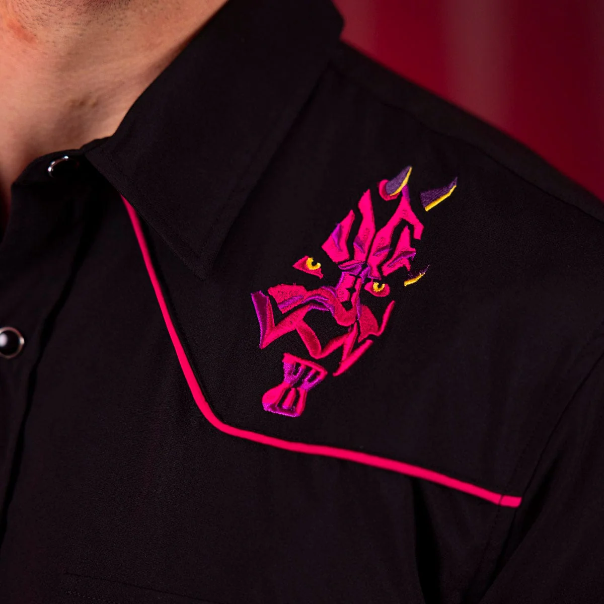 Star Wars™ "The Menace" – Roper Short Sleeve Shirt - Image 6