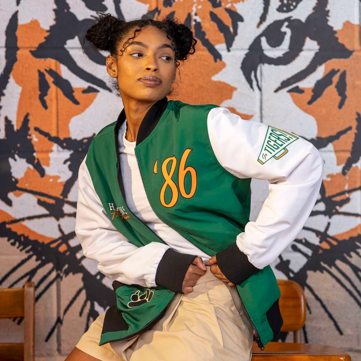 Stranger Things "Class of '86" – Reversible Bomber Jacket - Image 9