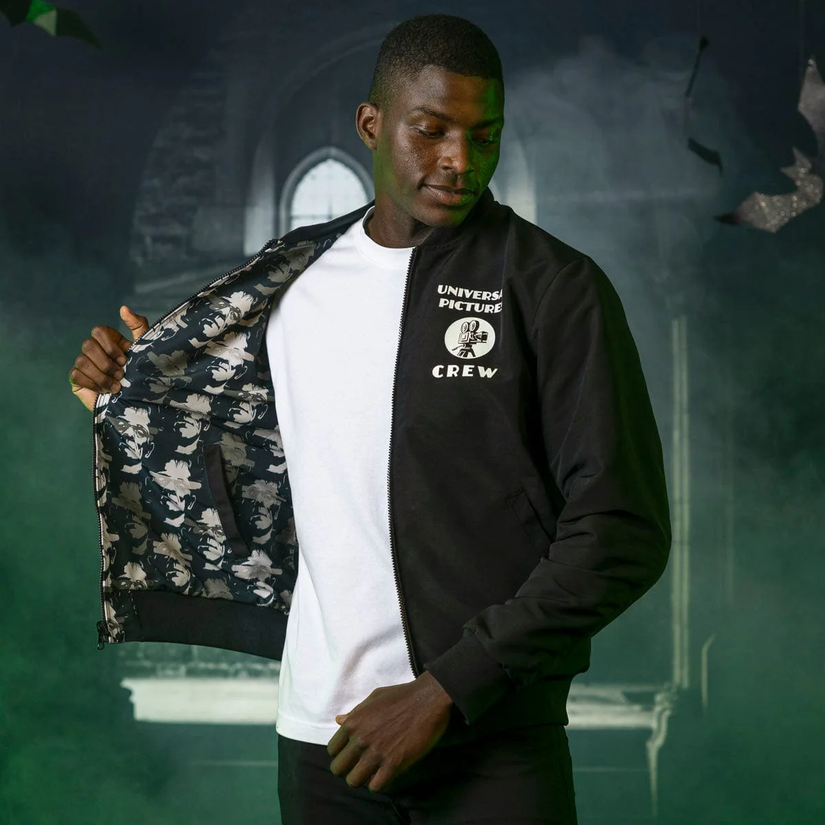 Universal Monsters "Frankenstein Film Crew" – Reversible Bomber Jacket - Image 2
