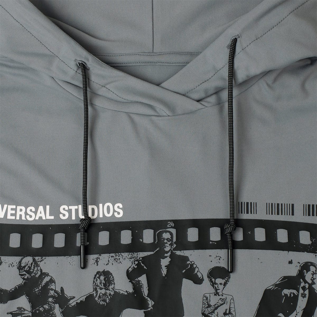Universal Monsters "Nail Biting Blood Curdling Horror" – Performance Hoodie - Image 4